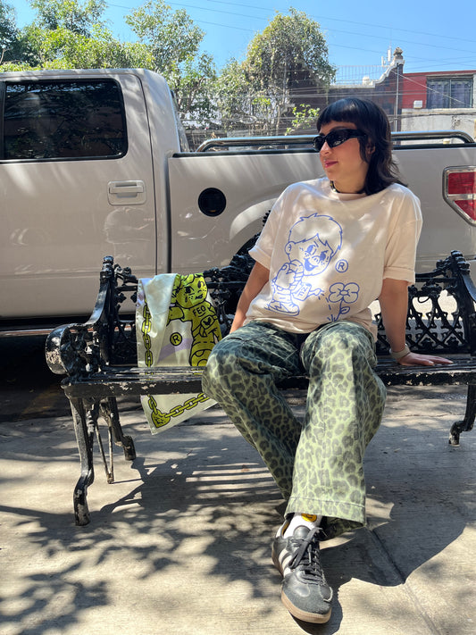 BE KIND OVERSIZED TEE